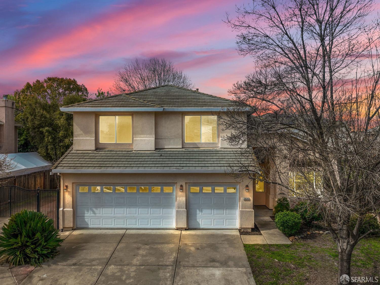 2626 Orange Way Antioch, CA 94531 - Photo 49 of 56 a front view of a house with yard