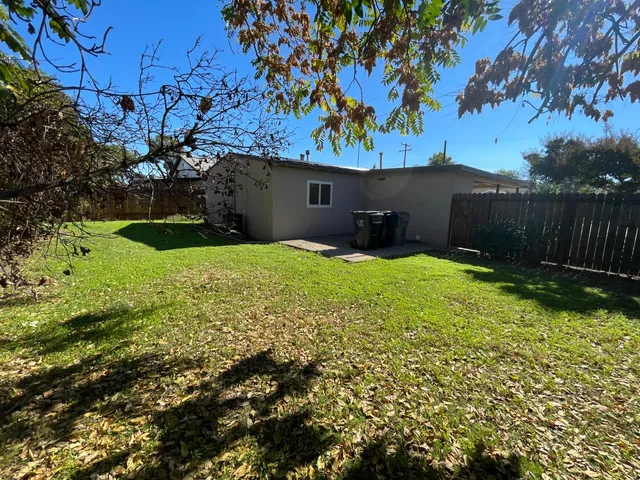 $320,000 | 2139 South Avenue, Sacramento, CA 95838