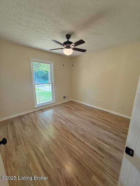 9706 Fairground Road Louisville, KY 40291 - Photo 16 of 37 17