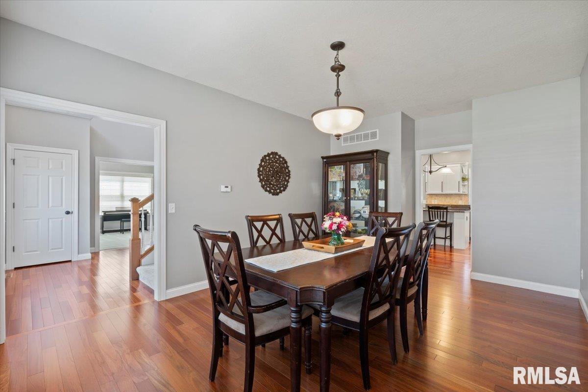 5472 Judge Road Bettendorf, IA 52722 - Photo 11 of 59 Gallery Image 11