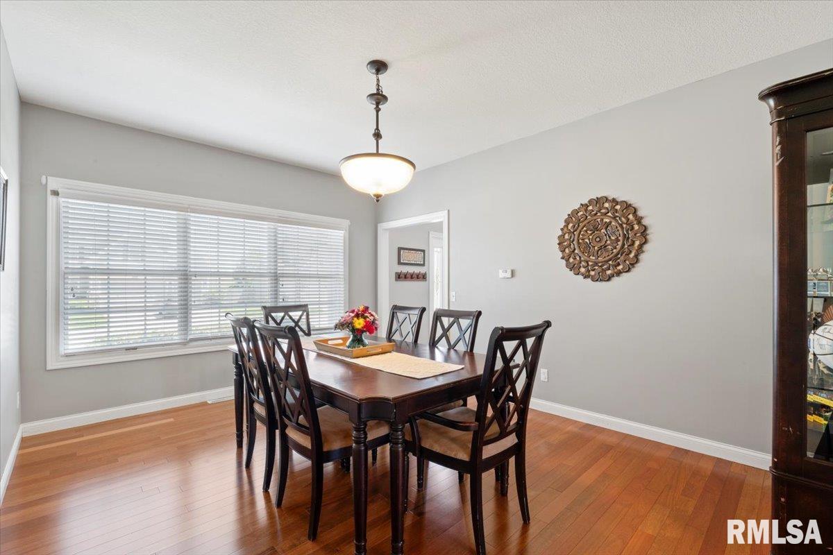 5472 Judge Road Bettendorf, IA 52722 - Photo 12 of 59 Gallery Image 12