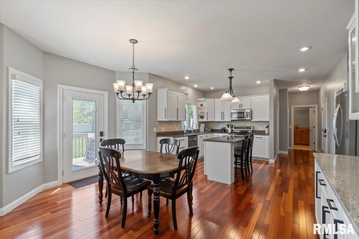 5472 Judge Road Bettendorf, IA 52722 - Photo 21 of 59 Gallery Image 21