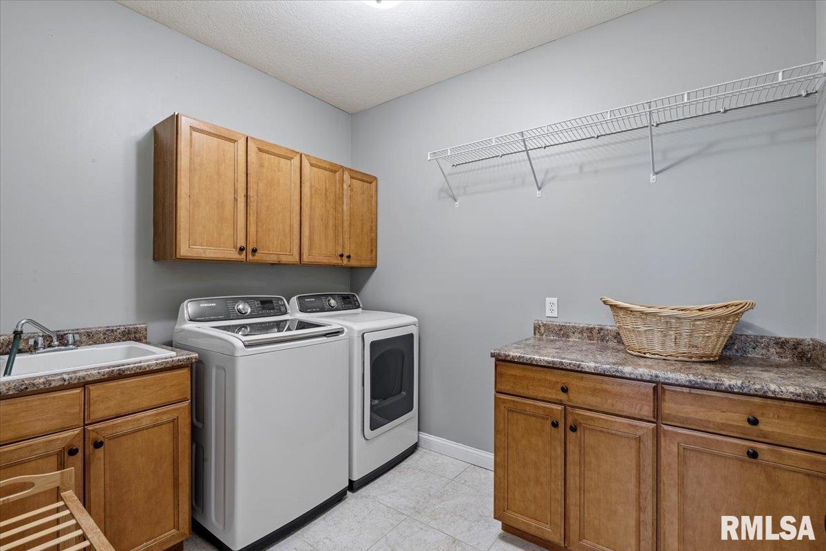 5472 Judge Road Bettendorf, IA 52722 - Photo 27 of 59 Gallery Image 27