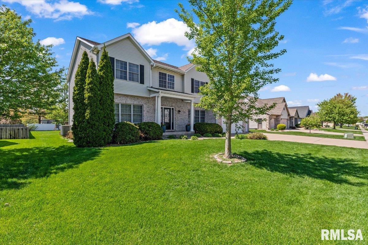 5472 Judge Road Bettendorf, IA 52722 - Photo 3 of 59 Gallery Image 3