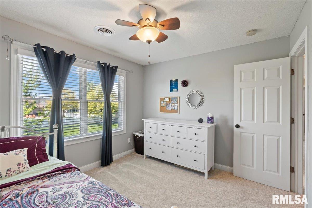 5472 Judge Road Bettendorf, IA 52722 - Photo 34 of 59 Gallery Image 34