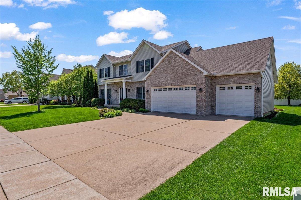 5472 Judge Road Bettendorf, IA 52722 - Photo 4 of 59 Gallery Image 4