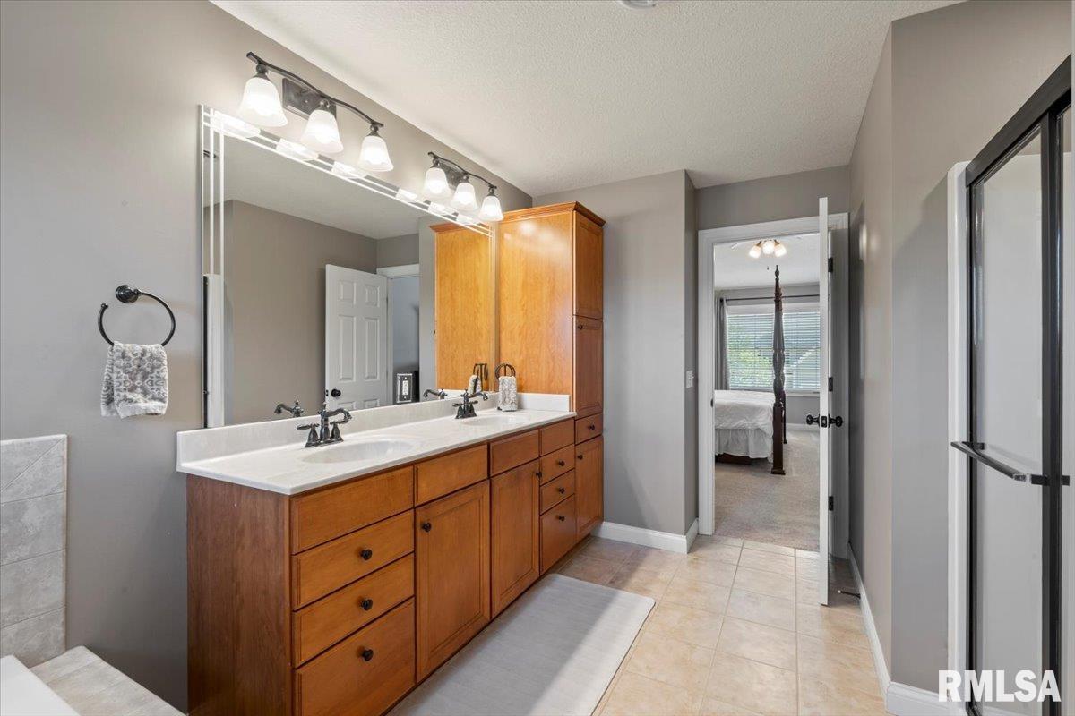 5472 Judge Road Bettendorf, IA 52722 - Photo 42 of 59 Gallery Image 42