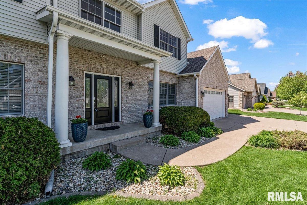 5472 Judge Road Bettendorf, IA 52722 - Photo 6 of 59 Gallery Image 6