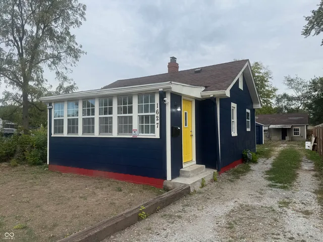 $165,900 | 1627 North Berwick Avenue, Indianapolis, IN 46222