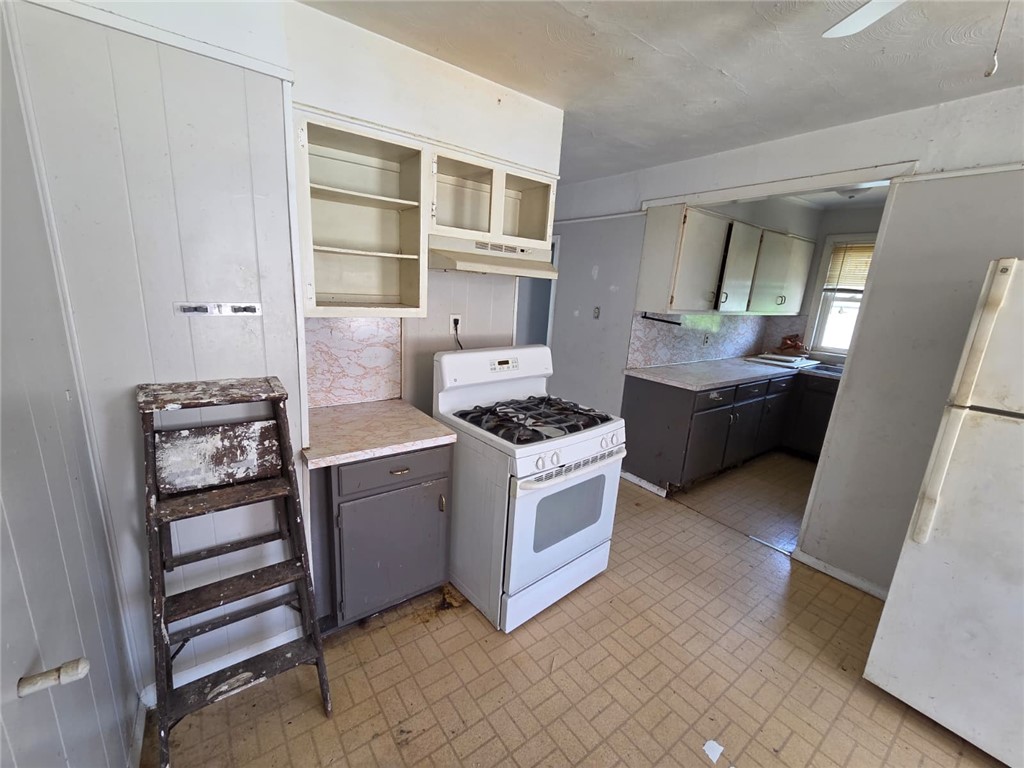 471 Providence Street Woonsocket, RI 02895 - Photo 10 of 10 Unit 2
