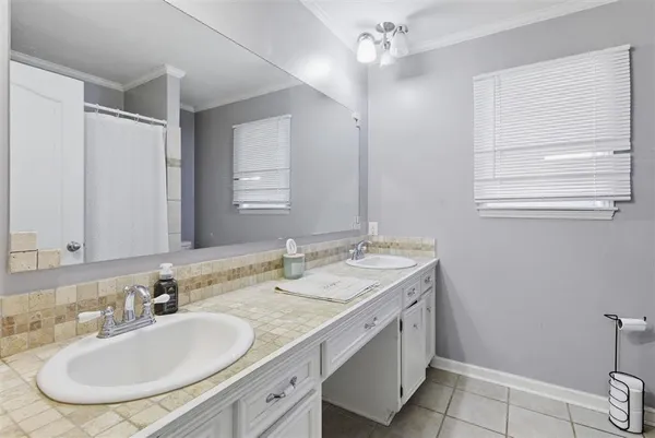 $205,000 | 366 West Borel Drive, Lake Charles, LA 70611