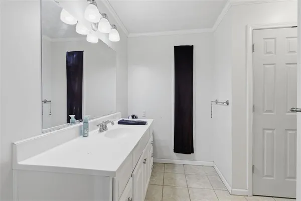 $205,000 | 366 West Borel Drive, Lake Charles, LA 70611