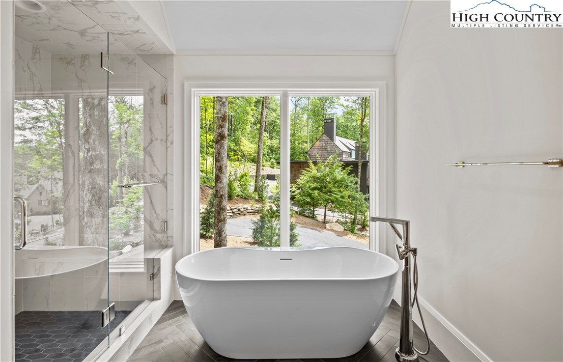 320 Hemlock Drive Linville, NC 28646 - Photo 19 of 44