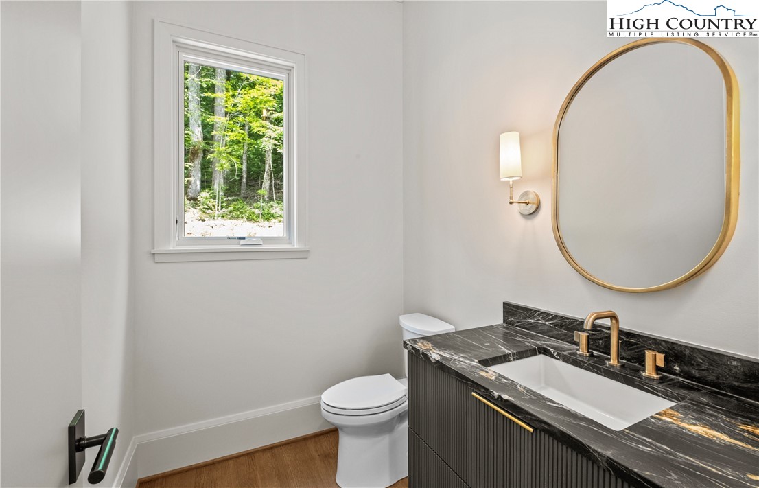 320 Hemlock Drive Linville, NC 28646 - Photo 24 of 44