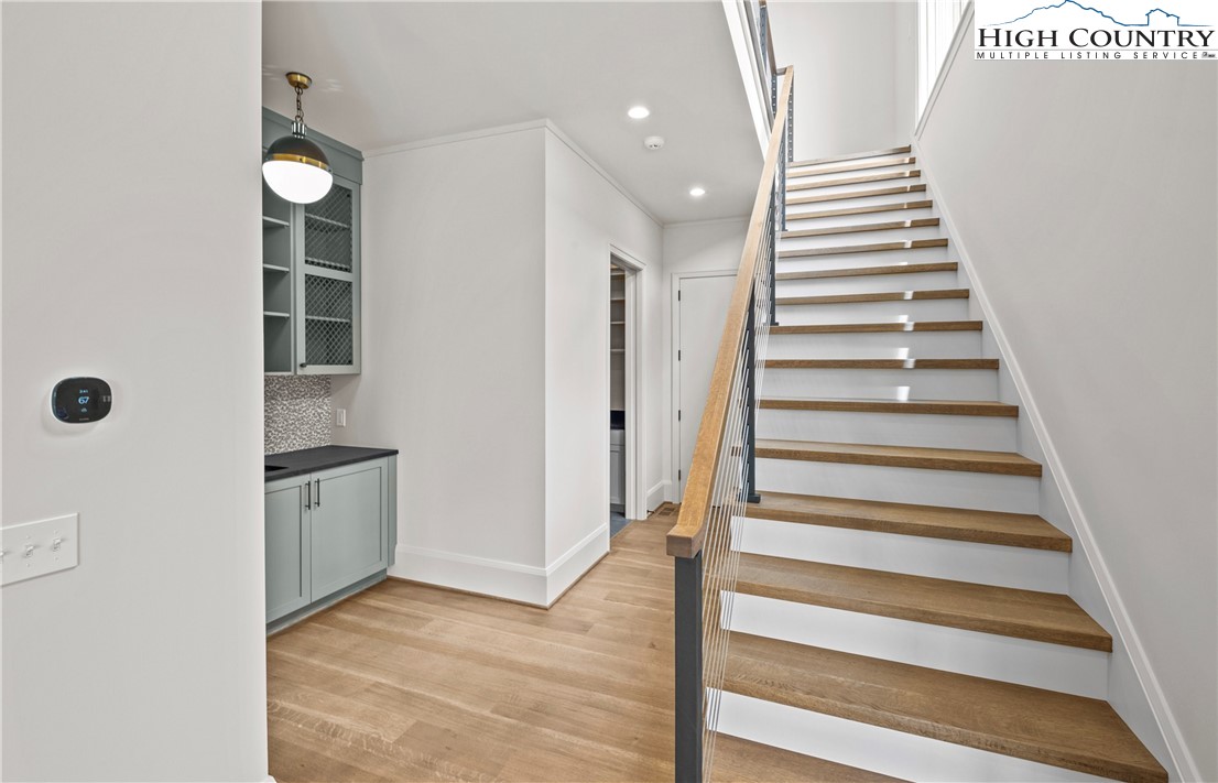 320 Hemlock Drive Linville, NC 28646 - Photo 26 of 44