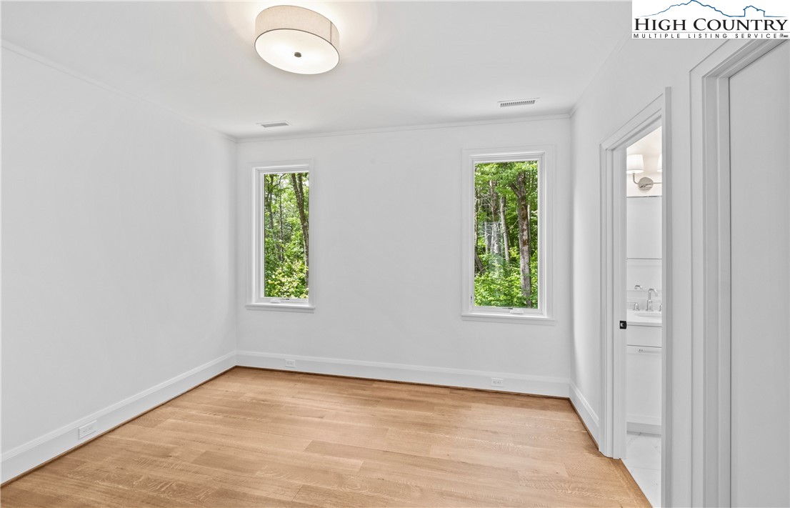 320 Hemlock Drive Linville, NC 28646 - Photo 31 of 44