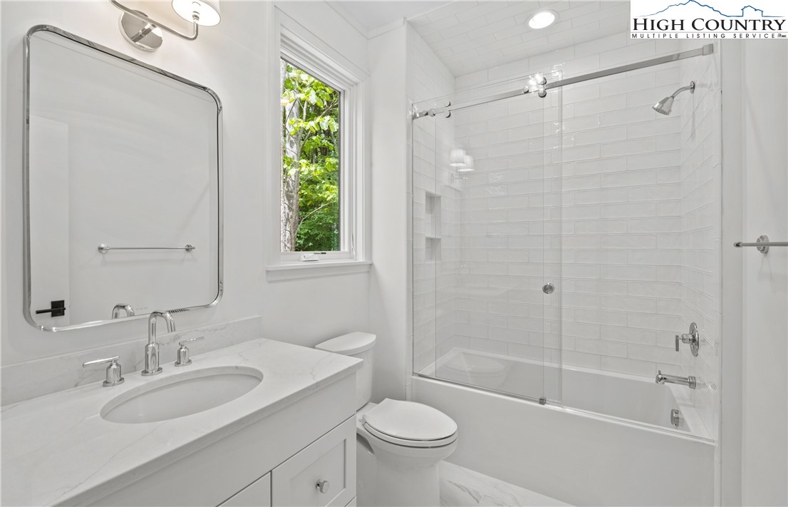 320 Hemlock Drive Linville, NC 28646 - Photo 34 of 44