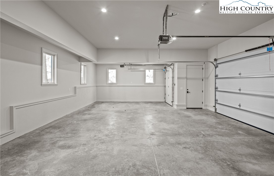 320 Hemlock Drive Linville, NC 28646 - Photo 38 of 44