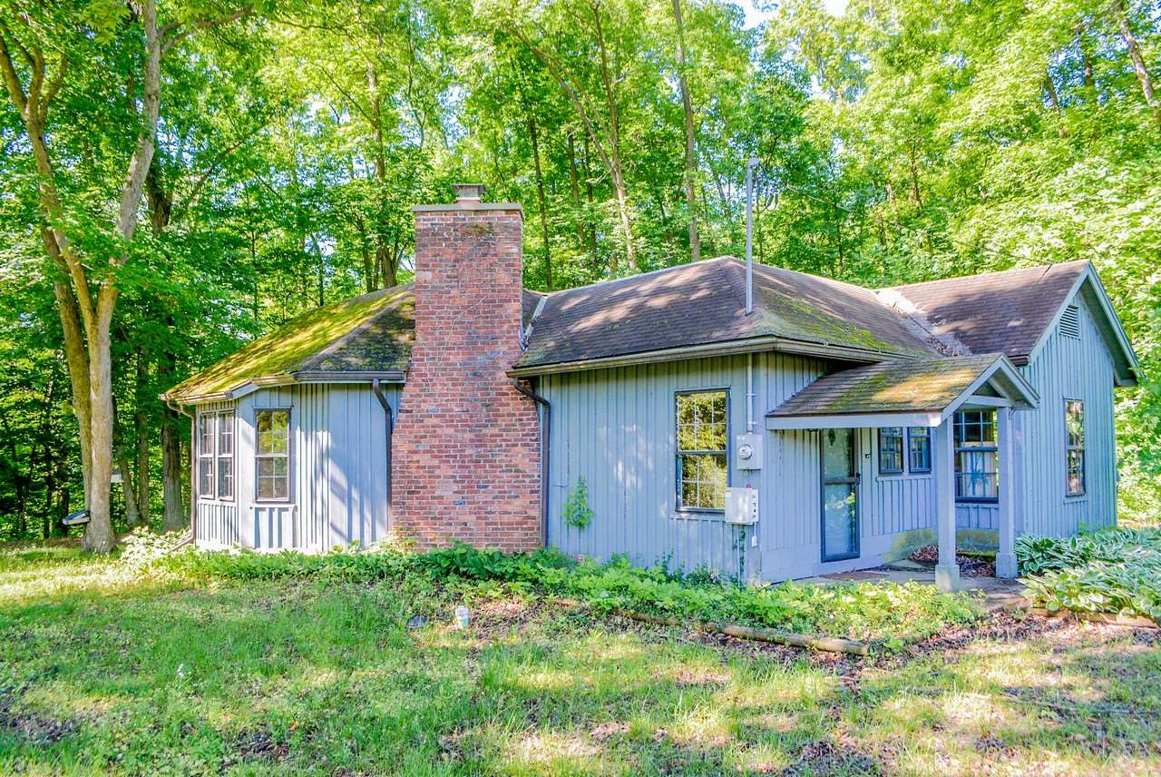 14834 Tonkel Road Leo, IN 46765 - Photo 2 of 19