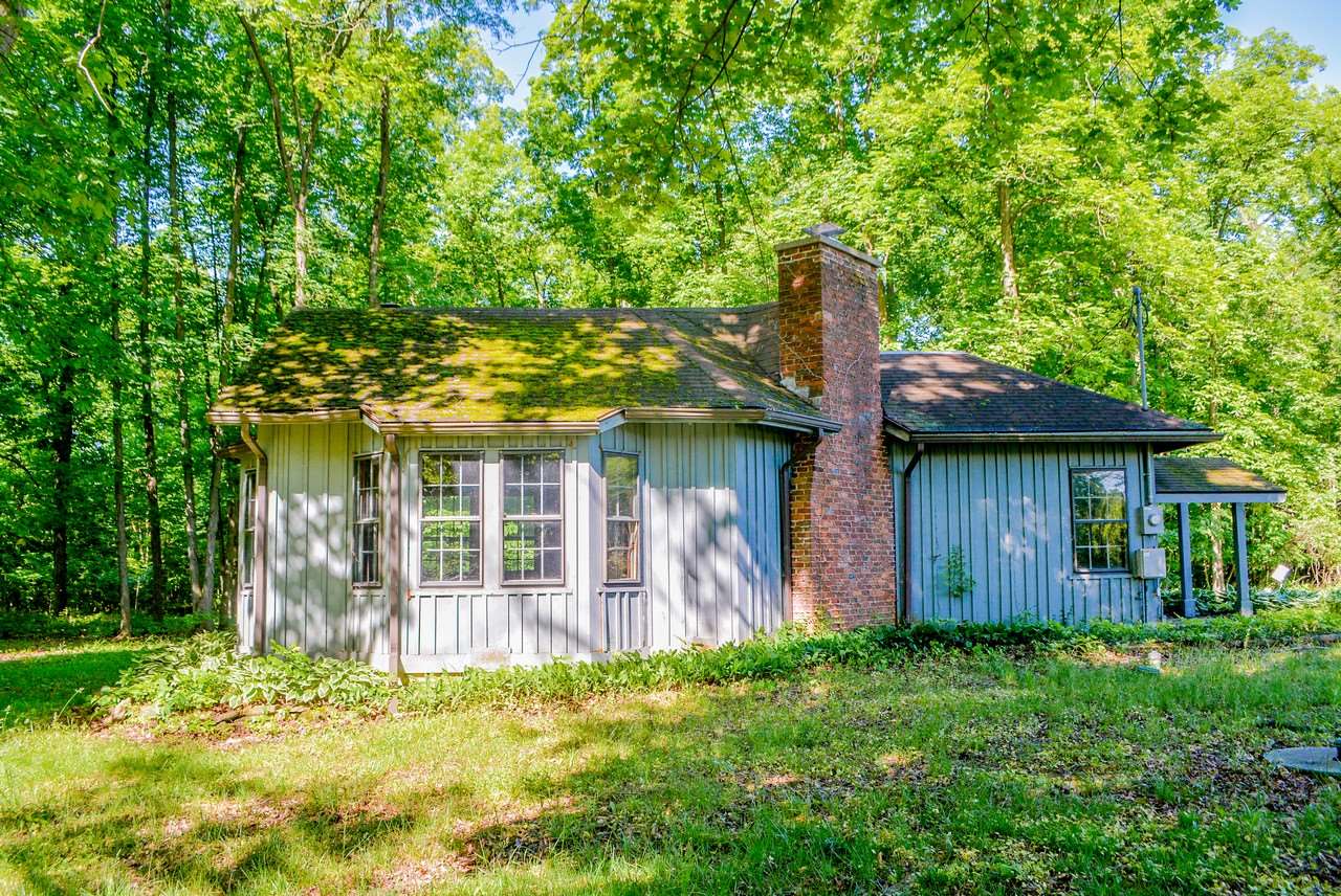 14834 Tonkel Road Leo, IN 46765 - Photo 3 of 19