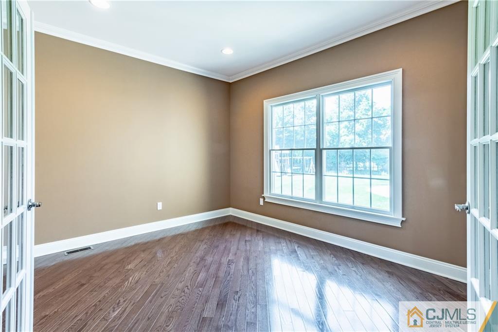 5 Whetherell Road Hillsborough, NJ 08844 - Photo 19 of 25 Gallery Image 19