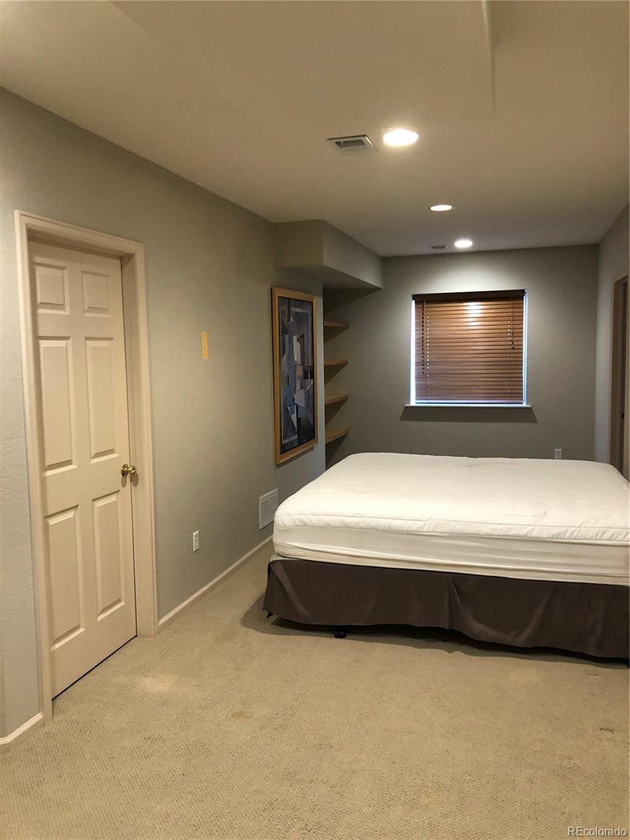 10161 Rustic Redwood Way Highlands Ranch, CO 80126 - Photo 18 of 22 Gallery Image 18