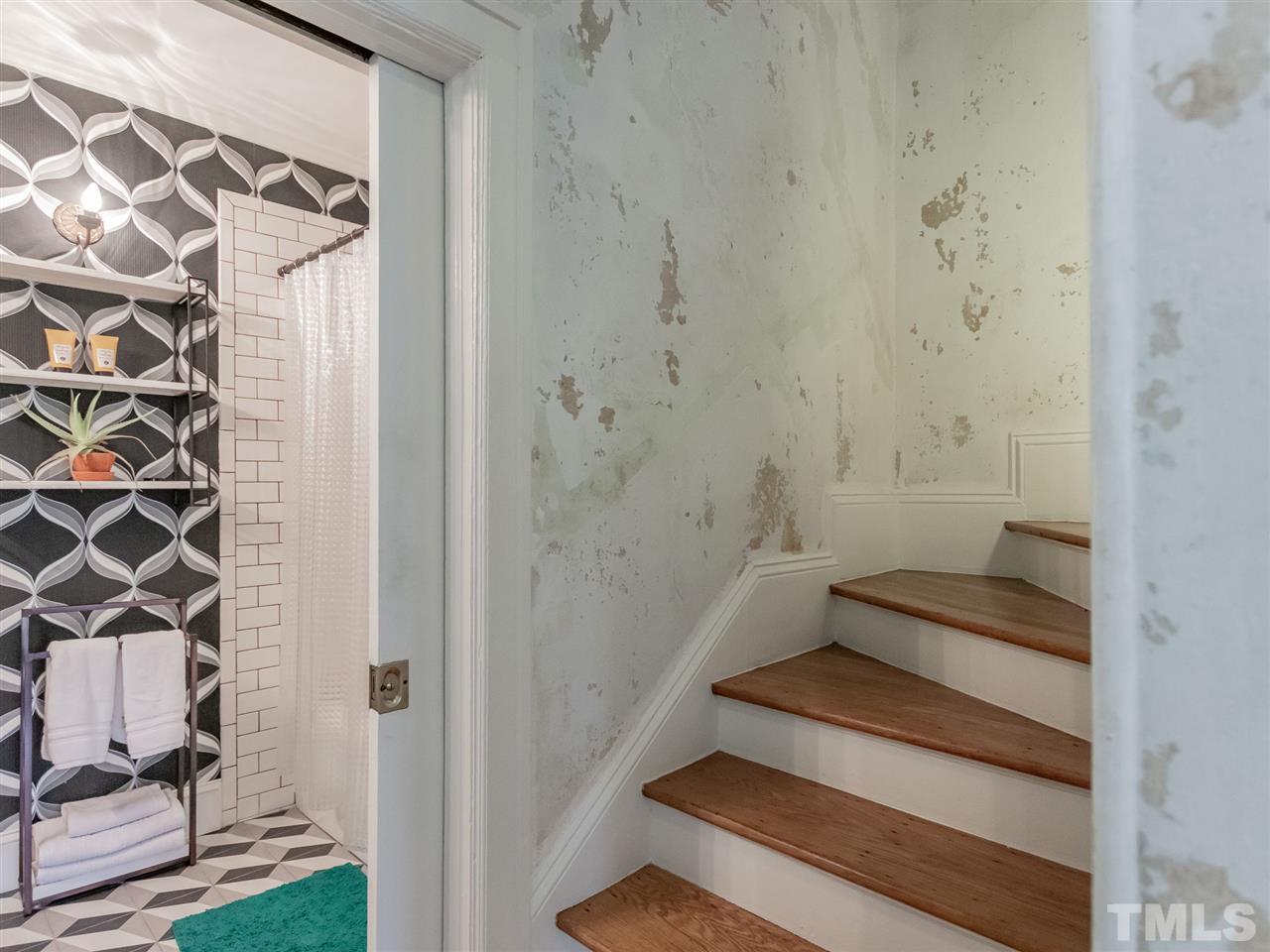 1902 Alexander Road Raleigh, NC 27608 - Photo 20 of 30 a bathroom with a shower
