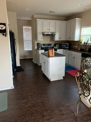 $2,095 | 14221 Willow Tank Drive, Austin, TX 78717