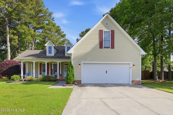 $420,000 | 320 Osprey Point Drive, Sneads Ferry, NC 28460