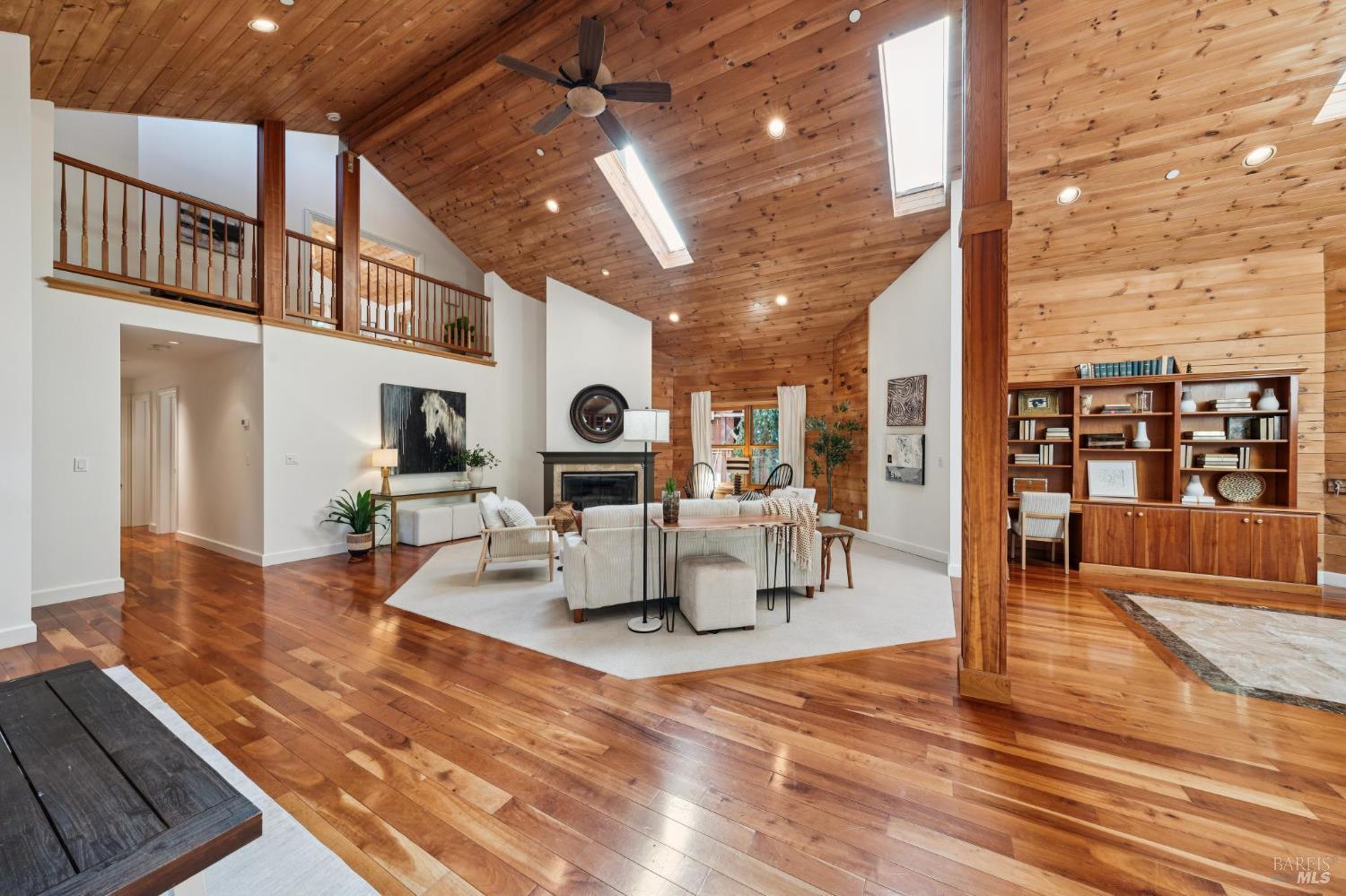 119 Scenic Road Fairfax, CA 94930 - Photo 19 of 46 Gallery Image 19