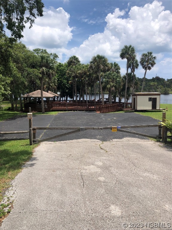 1003-1005 Highway 1 Ormond Beach, FL 32174 - Photo 18 of 52 a view of a street
