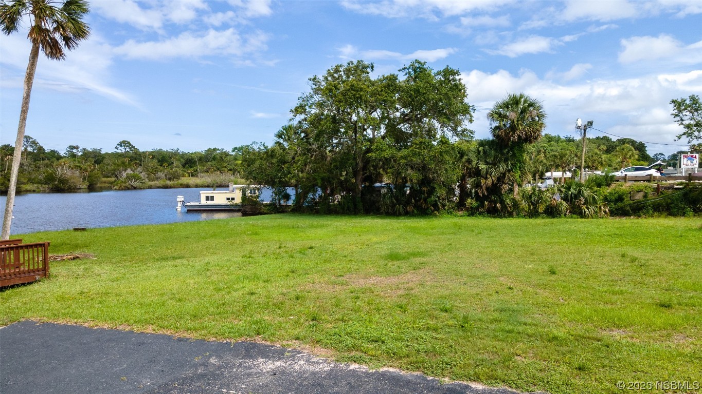 1003-1005 Highway 1 Ormond Beach, FL 32174 - Photo 36 of 52 a view of yard with green space
