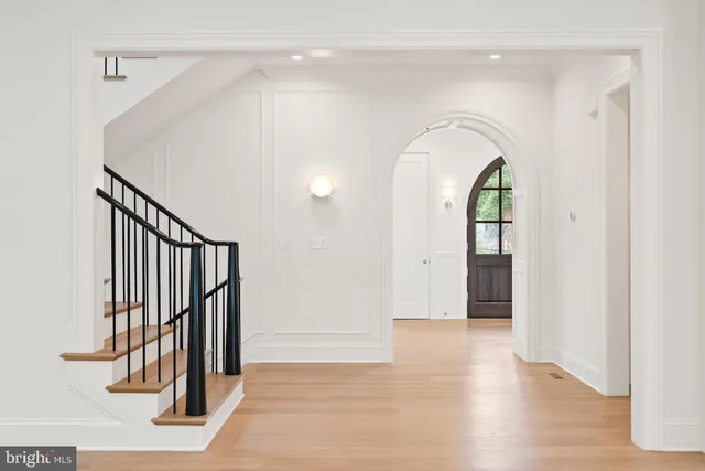 $5,095,000 | 2920 Chesapeake Street Northwest, Washington, DC 20008