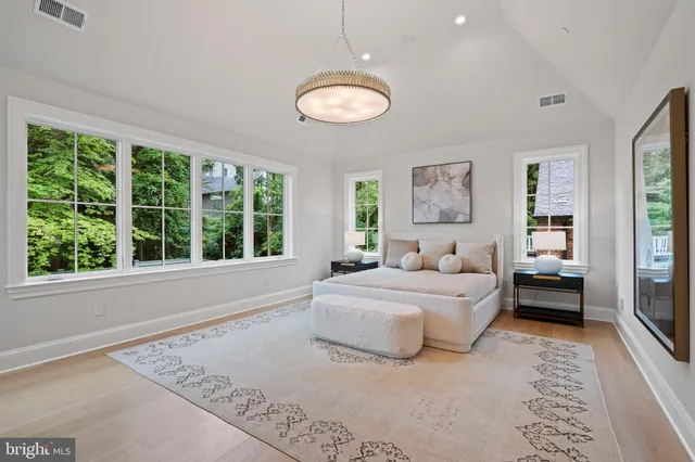 $5,095,000 | 2920 Chesapeake Street Northwest, Washington, DC 20008