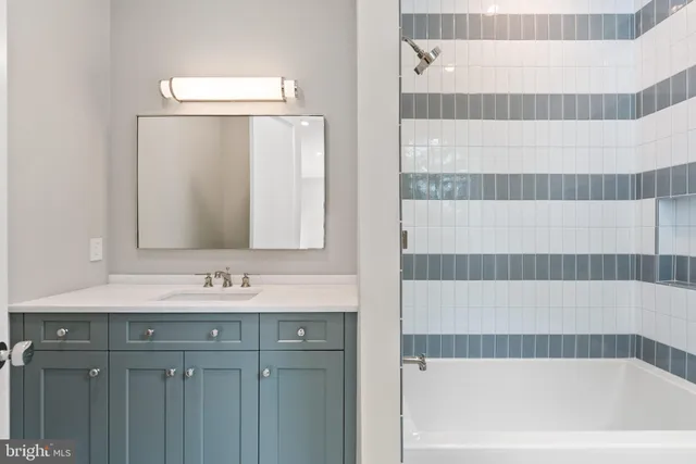 $5,095,000 | 2920 Chesapeake Street Northwest, Washington, DC 20008