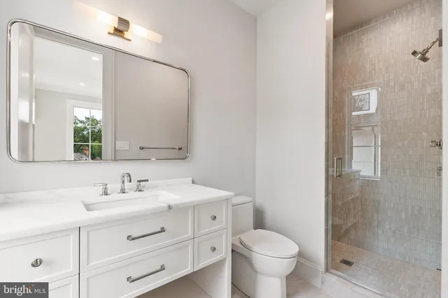 $5,095,000 | 2920 Chesapeake Street Northwest, Washington, DC 20008