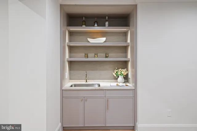 $5,095,000 | 2920 Chesapeake Street Northwest, Washington, DC 20008