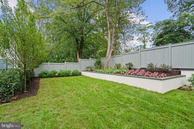 $5,095,000 | 2920 Chesapeake Street Northwest, Washington, DC 20008