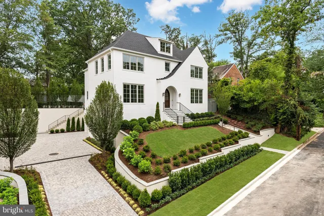 $5,095,000 | 2920 Chesapeake Street Northwest, Washington, DC 20008