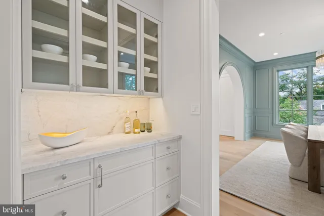 $5,095,000 | 2920 Chesapeake Street Northwest, Washington, DC 20008