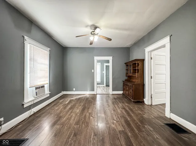 $89,900 | 1425 South 11th Street, Terre Haute, IN 47802