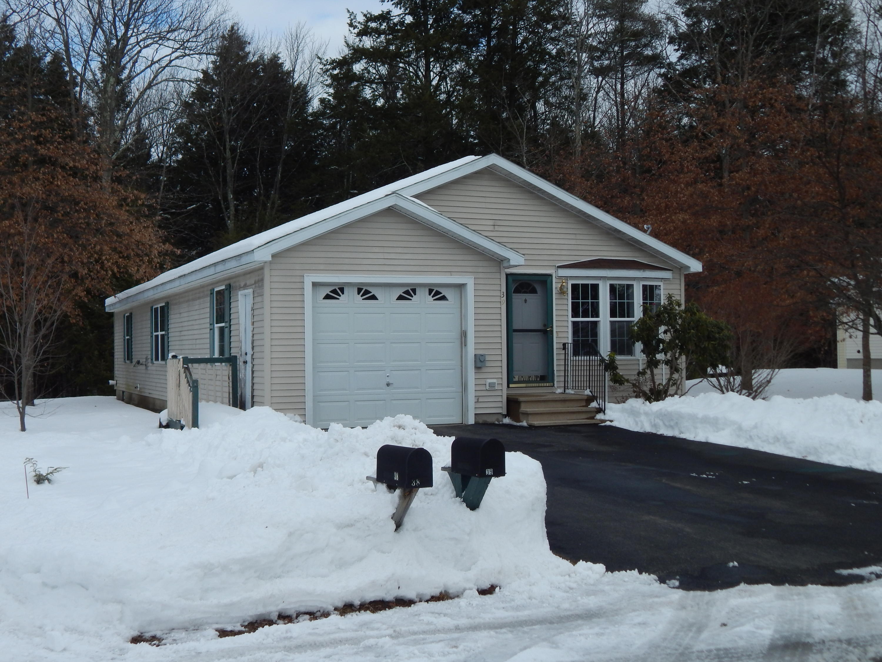 39 Fox Ridge Drive Berwick, ME 03901 - Photo 2 of 42 DSCN0234