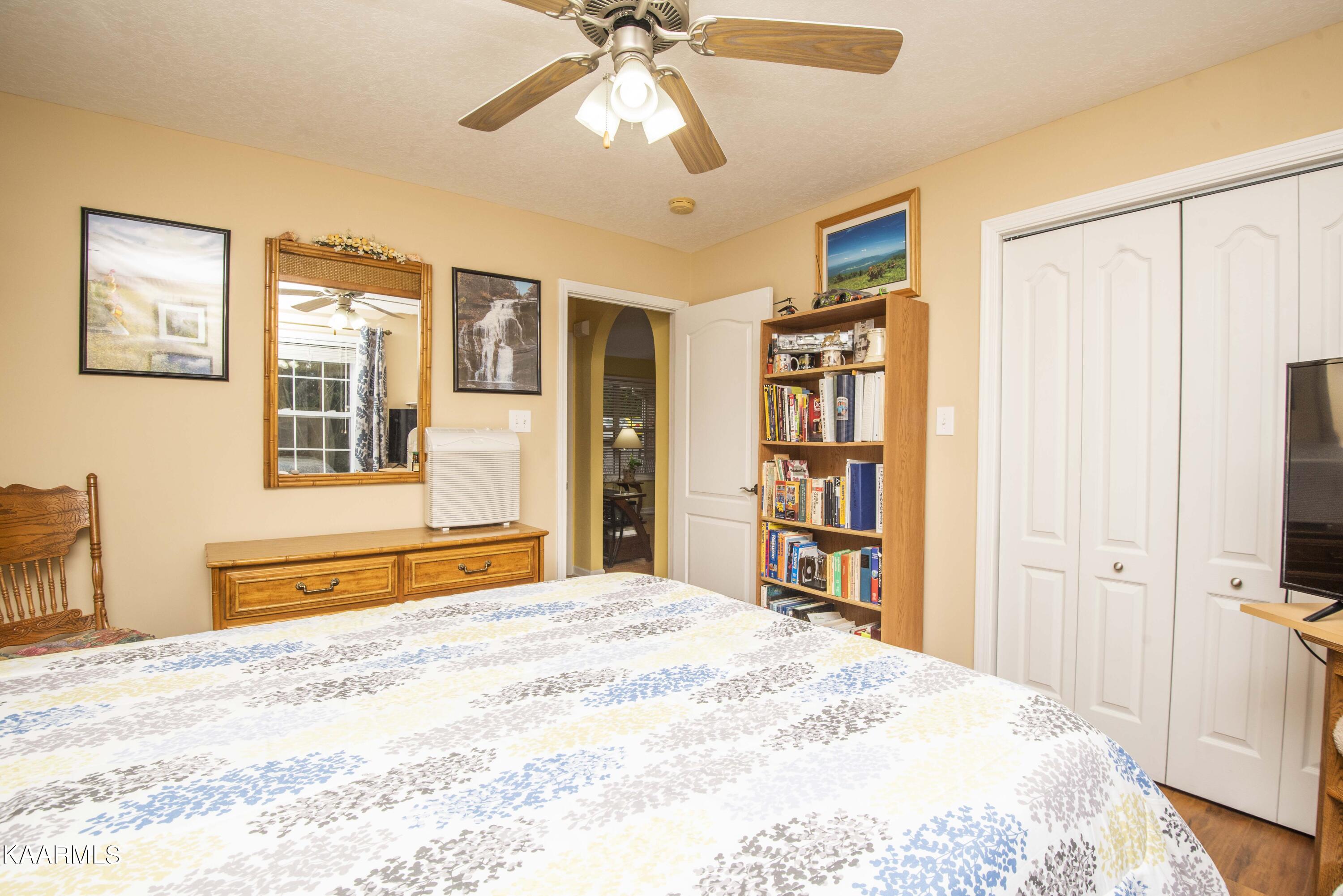 1112 Fox Ridge Drive Powell, TN 37849 - Photo 16 of 36 Third Bedroom- 1