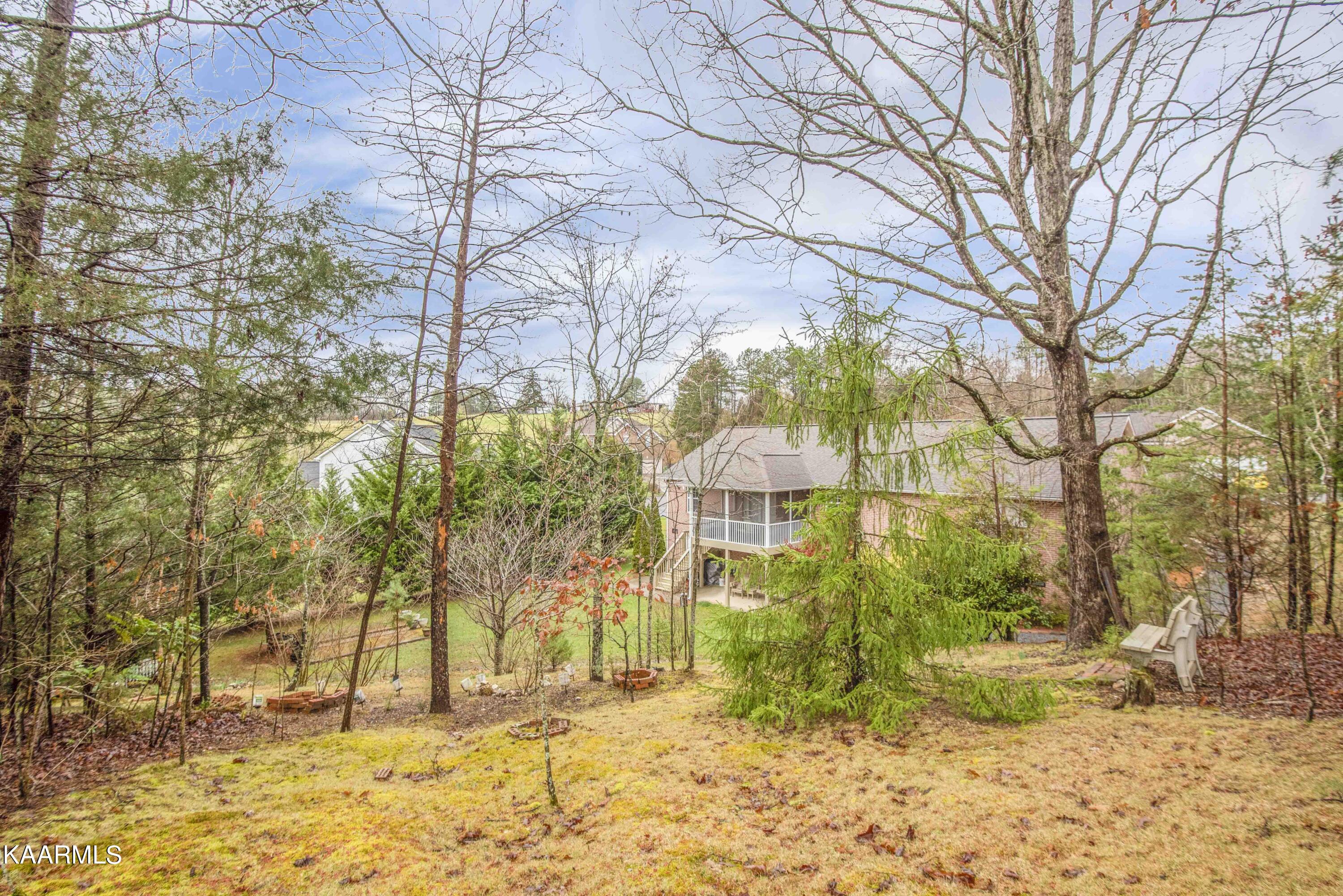 1112 Fox Ridge Drive Powell, TN 37849 - Photo 28 of 36 Backyard - 2
