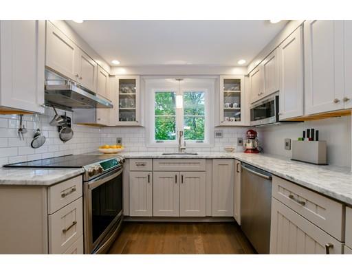 1214 Brook Road Milton, MA 02186 - Photo 4 of 16 Gallery Image 4