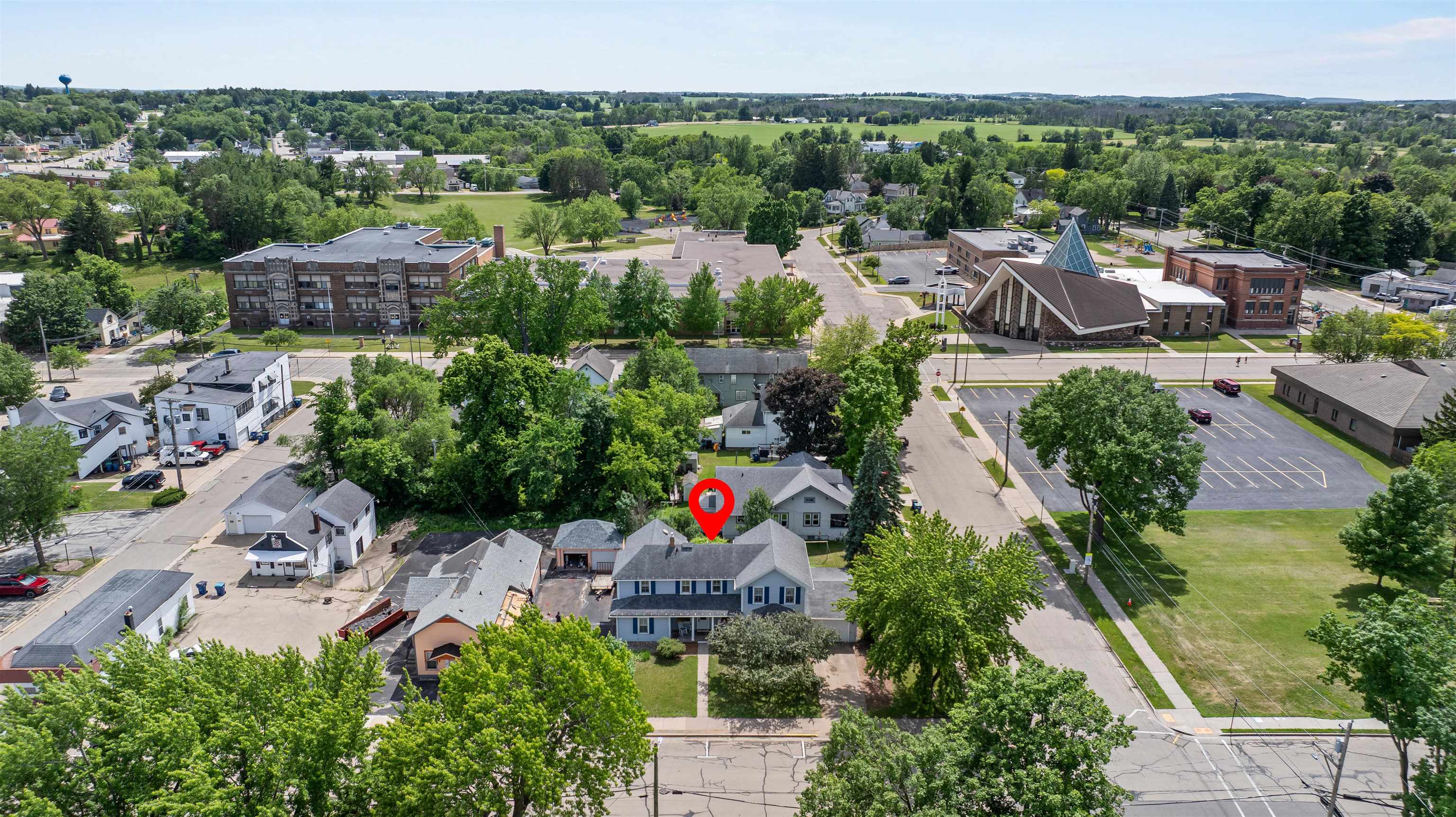 27 9th Street Clintonville, WI 54929 - Photo 46 of 50