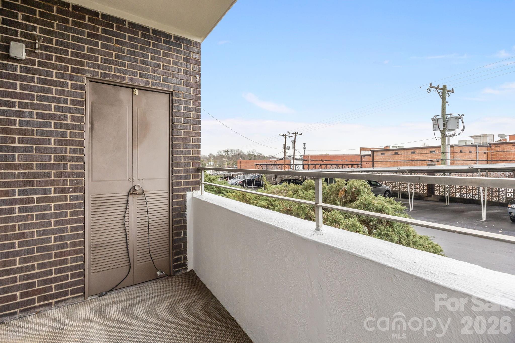 1300 Reece Road, Unit 208 Charlotte, NC 28209 - Photo 26 of 38