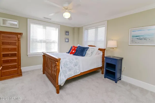 $3,600 | 4425 Arendell Street, Unit 301, Morehead City, NC 28557