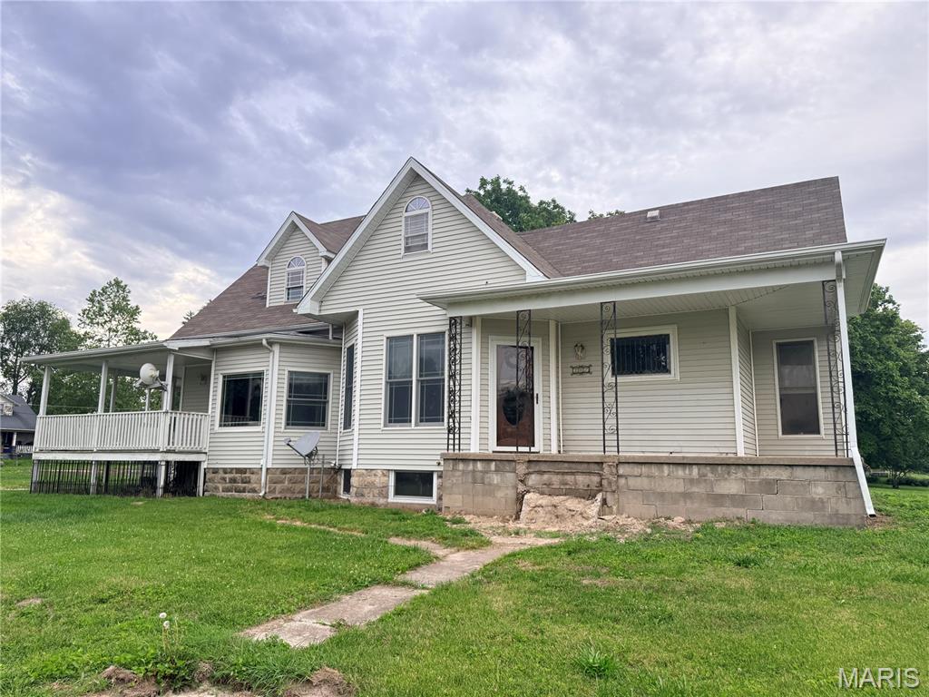 207 North Walnut Street Chesterfield, IL 62630 - Photo 1 of 33