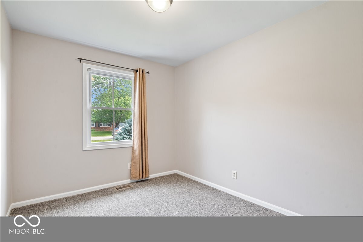 12125 Trolley Road Indianapolis, IN 46236 - Photo 8 of 26 Gallery Image 8